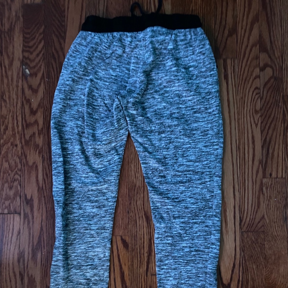 sweatpants - Picture 2 of 3